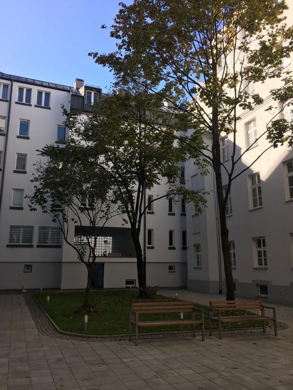 Poznanska Metro Centrum Apartment Варшава Экстерьер фото